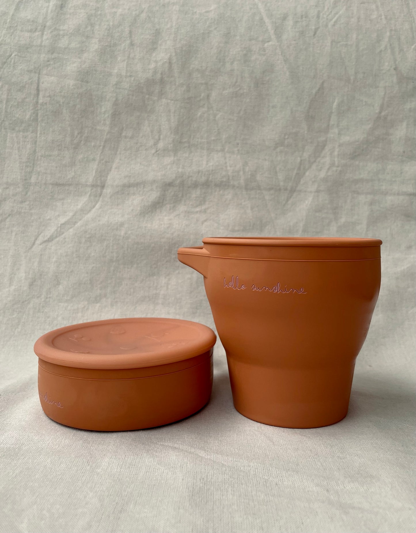 Collapsible Snack Pot